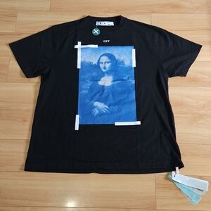 Off-White Graphic Tee